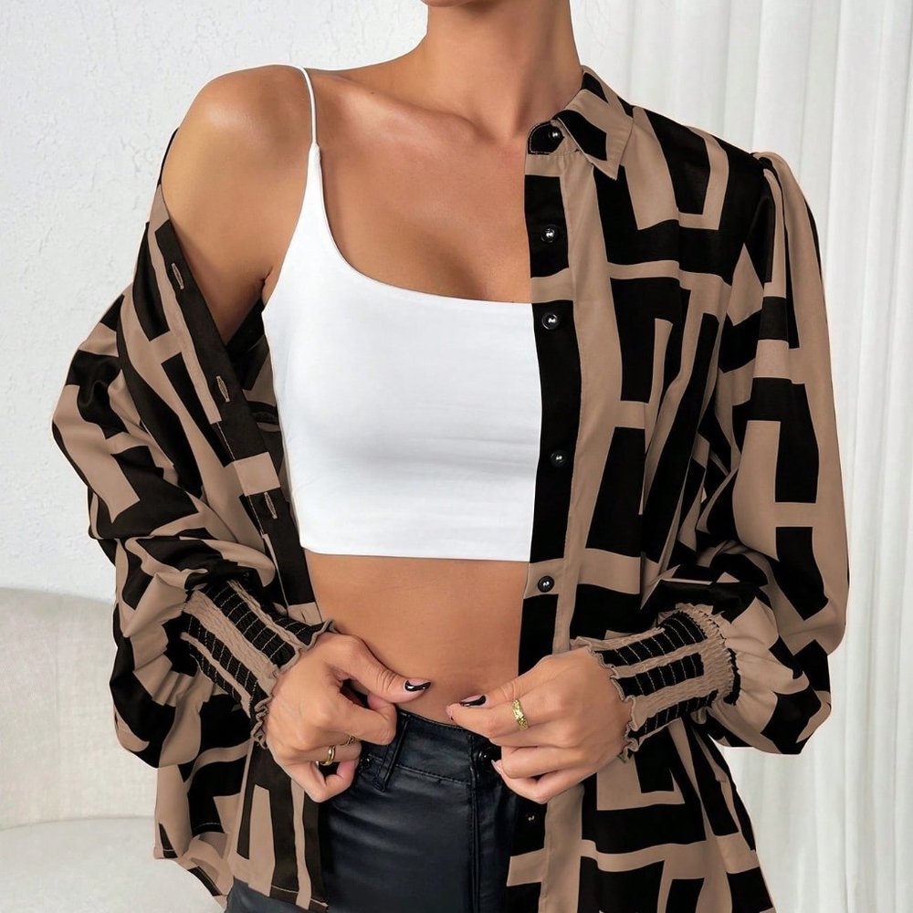 Black & Brown Preppy Womens Geo Print Shirred Cuff Lantern Sleeve Shirt - Picture 3 of 5